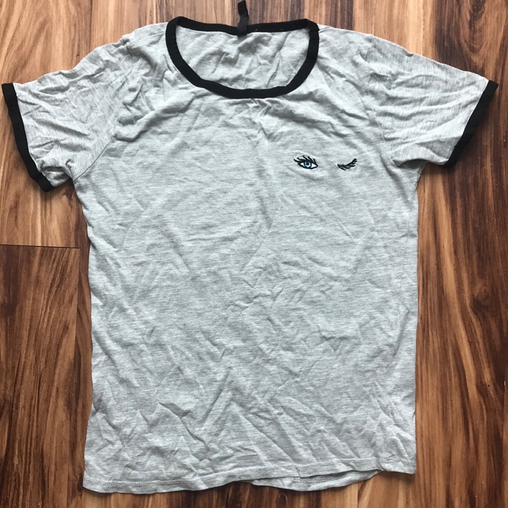 Grey short sleeve T-shirt